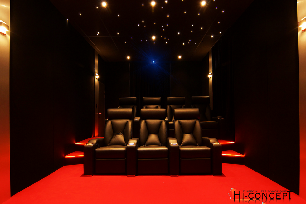 Private Cinema Hi Concept