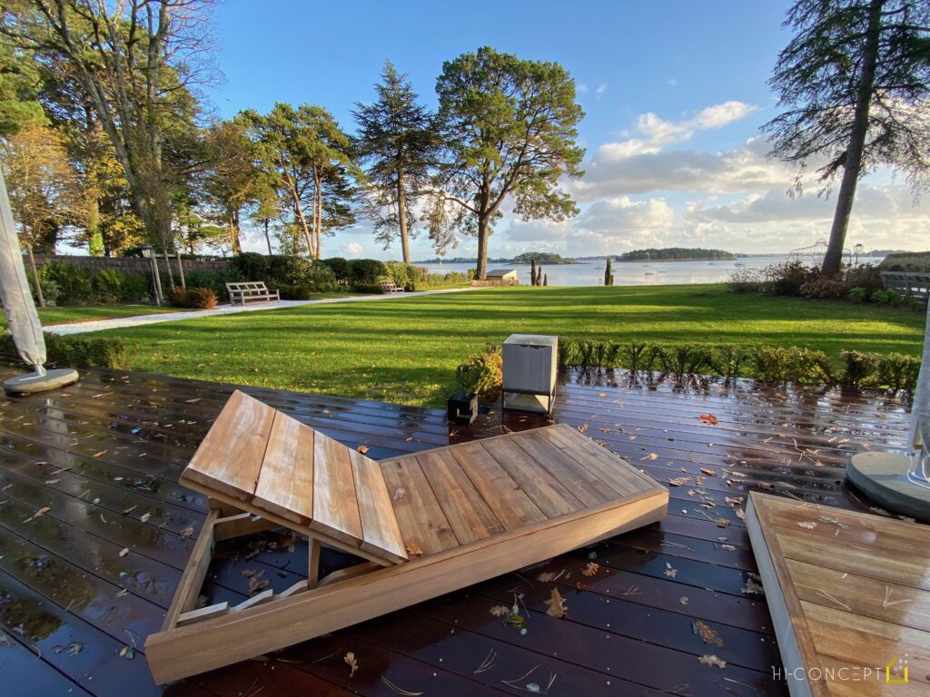 Sélection - Hi-Concept - Smart Home - Cote ouest - 07 Espace lounge extérieur côtier avec haut-parleurs extérieurs pour un son multiroom - Cube par Architettetura Sonora